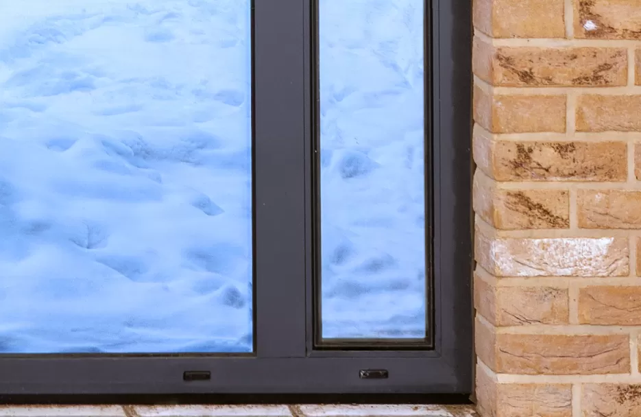 Фрагмент структурной вентстворки ALT W72 VS, цвет DB703, (размер 180мм) категория Окна